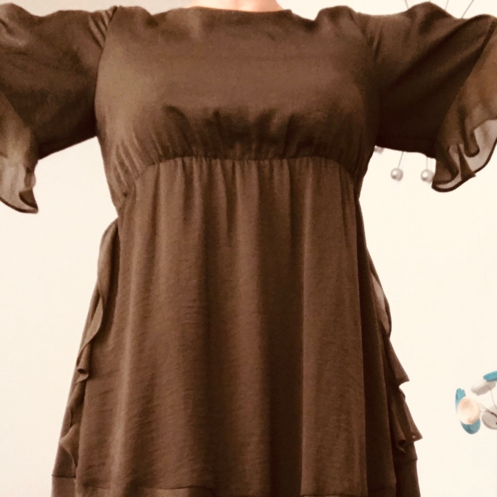 2 for 20🤩Who What Wear• 🫒Olive green dress. Chiffon accents.